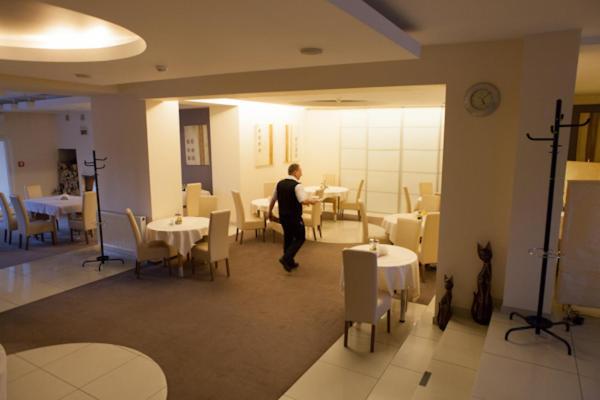 Hotel Dodo Biłgoraj Extérieur photo