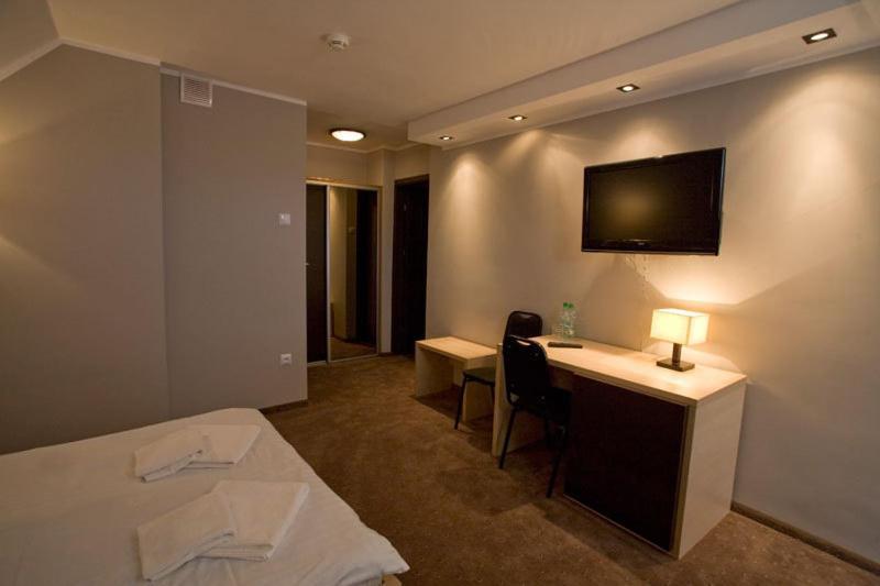 Hotel Dodo Biłgoraj Extérieur photo