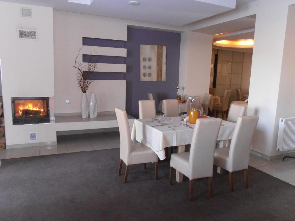 Hotel Dodo Biłgoraj Extérieur photo